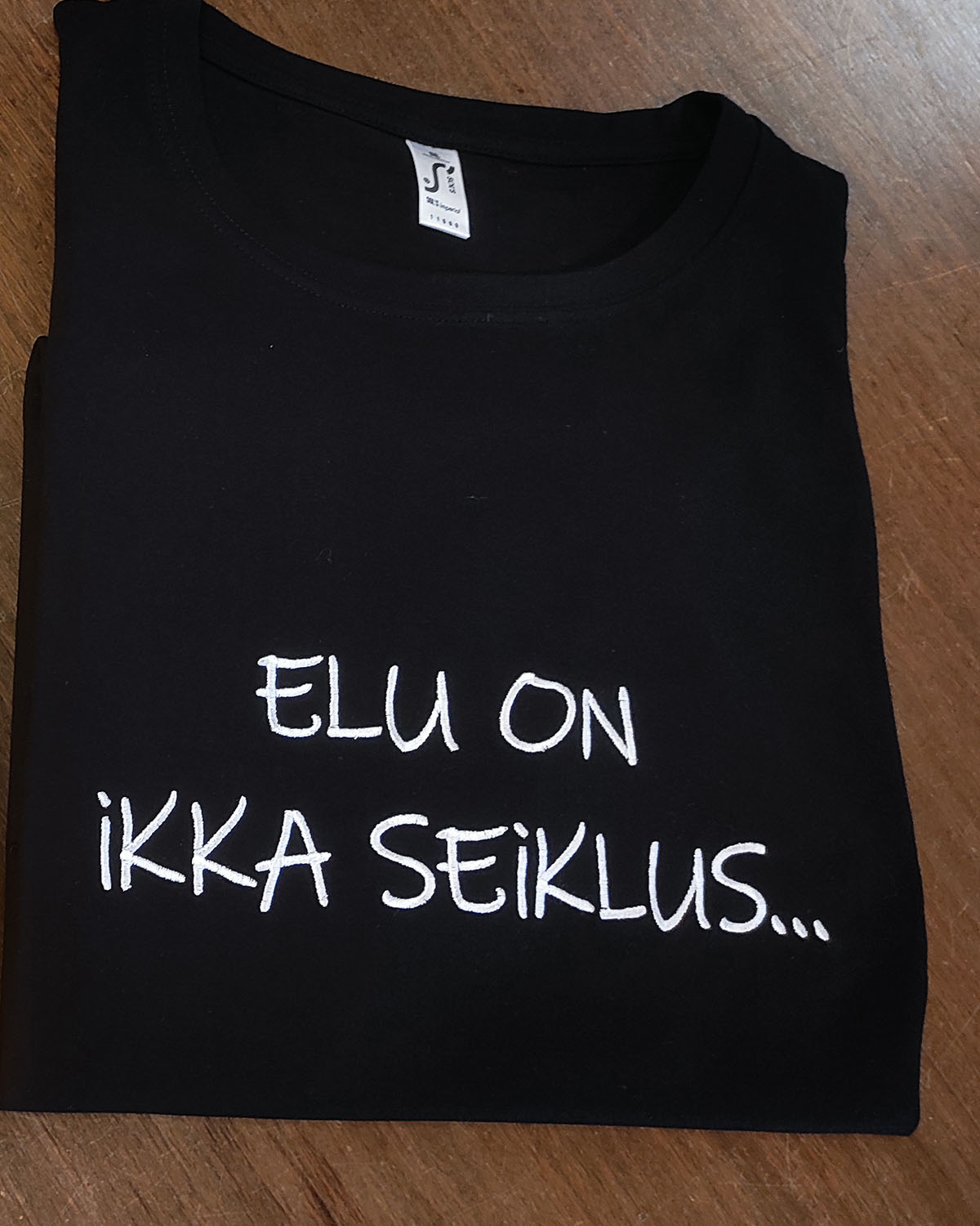 T-särk "Elu on ikka seiklus" - Image 2