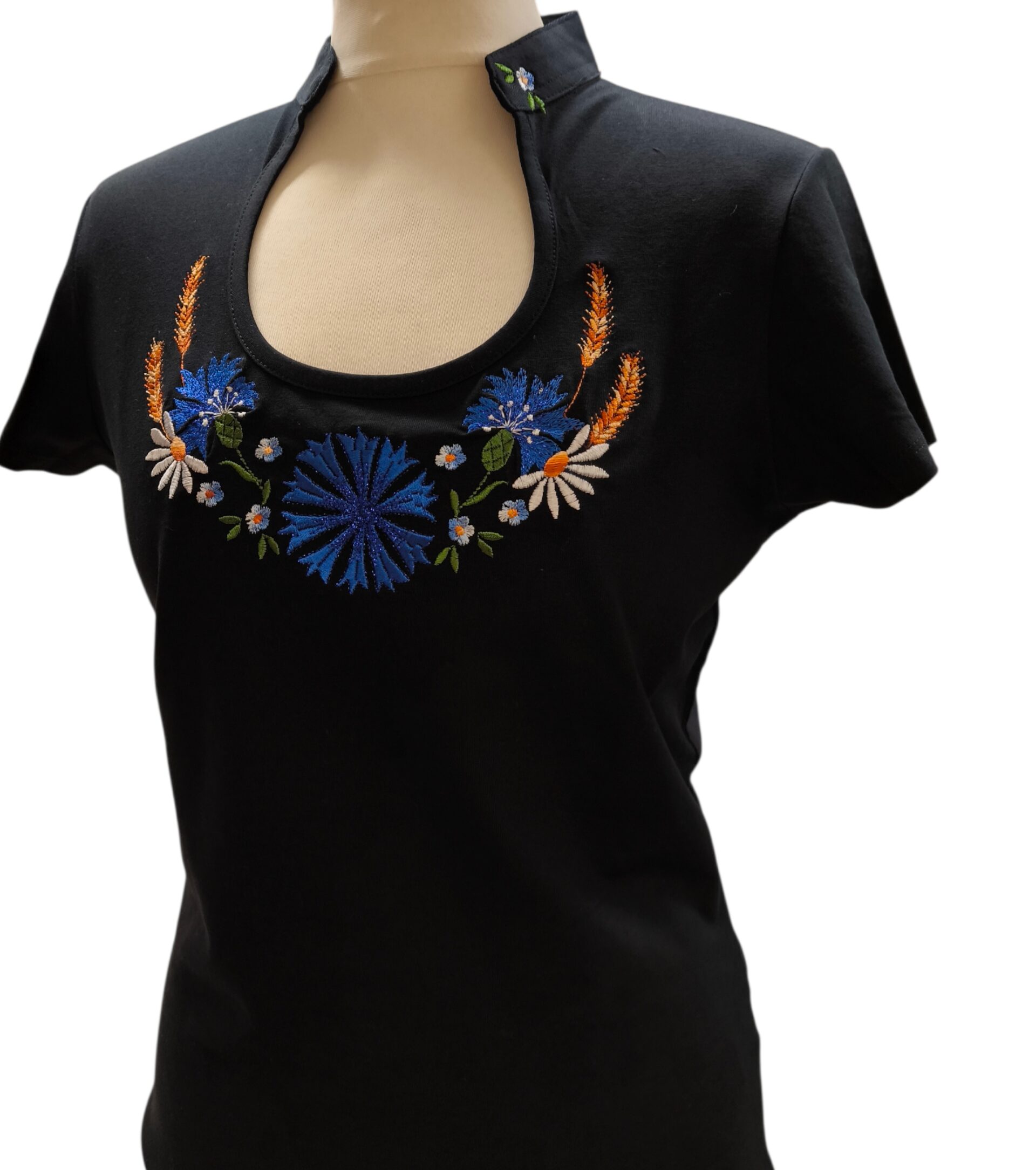 Rahvusliku lillemotiivi ja püstkraega naiselik pluus - Image 3